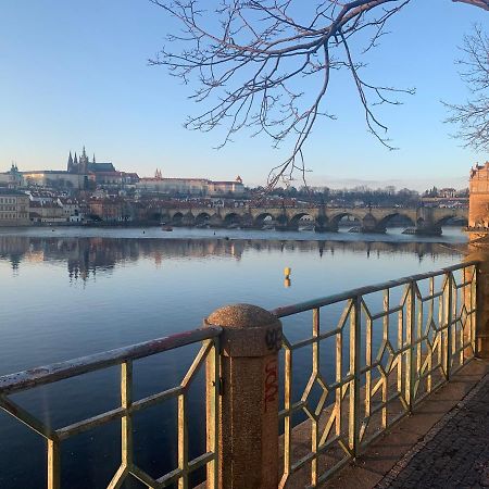 Апартаменты Anenska By Charles Bridge 1 Прага Экстерьер фото
