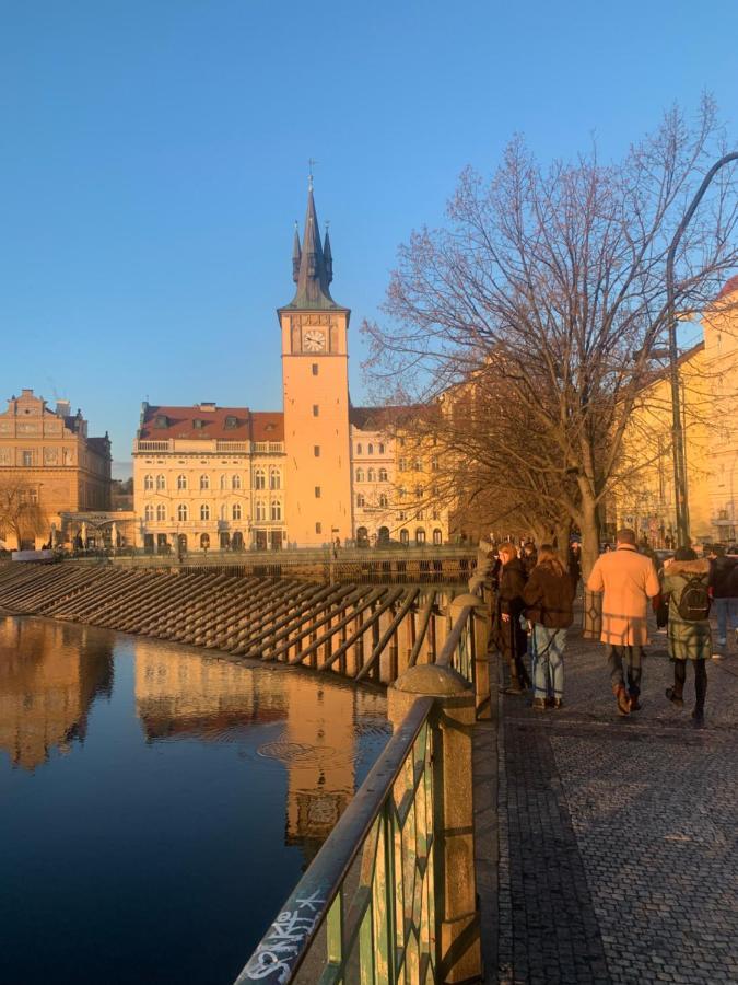 Апартаменты Anenska By Charles Bridge 1 Прага Экстерьер фото